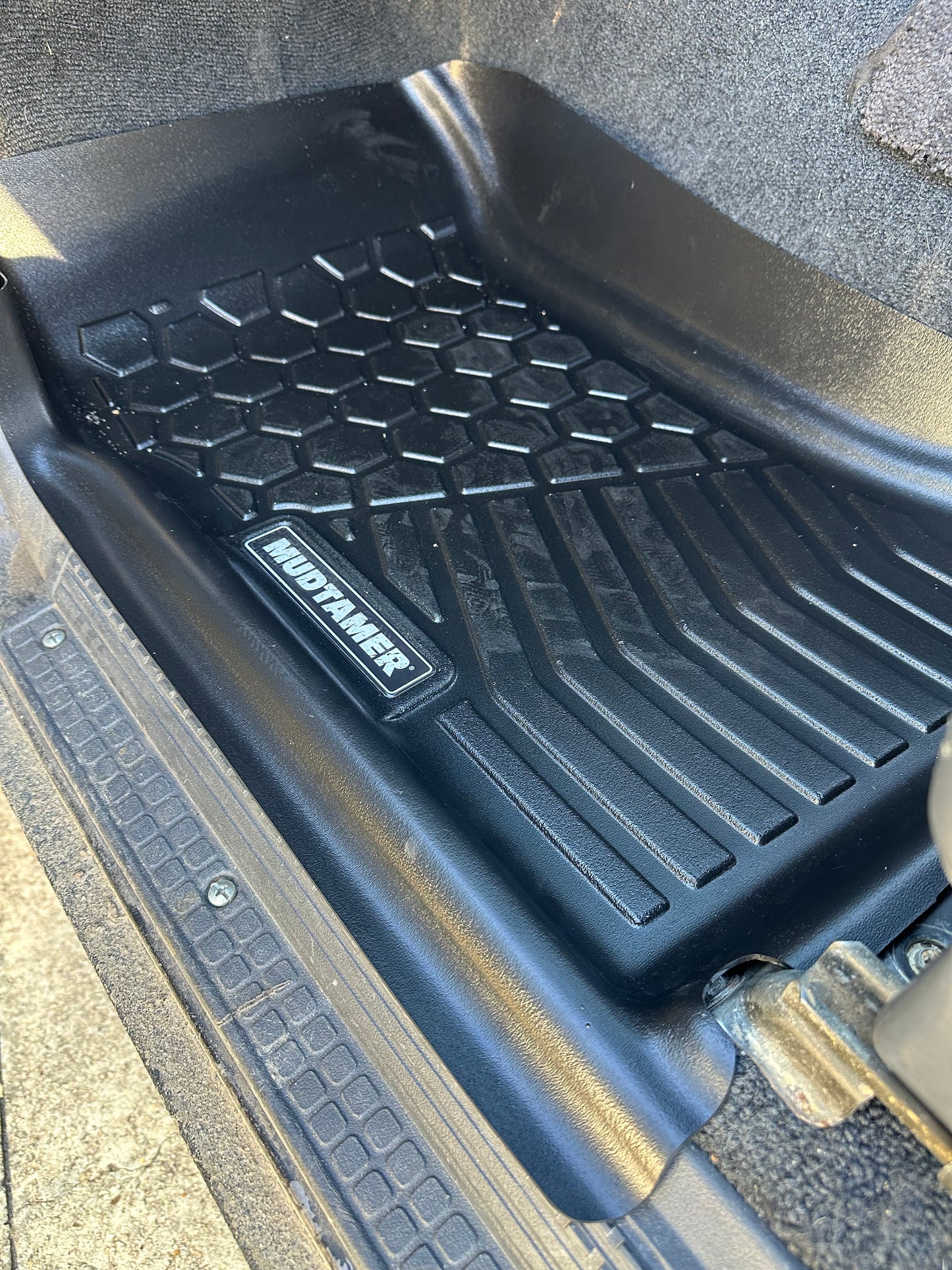 Ford Maverick 1989-1994 | MUDTAMER Floor Mats